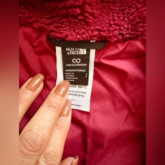 THE NORTH FACE Junction Insulated Parka Women’s Long Jacket Beetroot Small - Picture 8 of 13